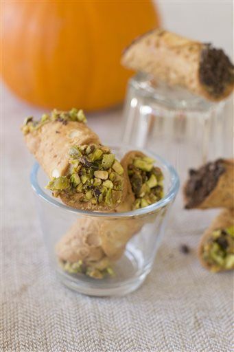 Spiced Pumpkin Cannoli